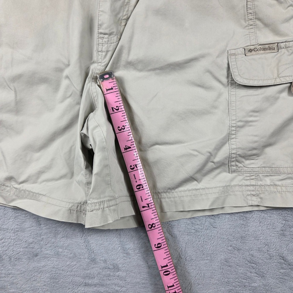 Columbia Cargo Shorts Womens Medium Tan Khaki Excellent Hiking Outdoor Cotton - Picture 6 of 8